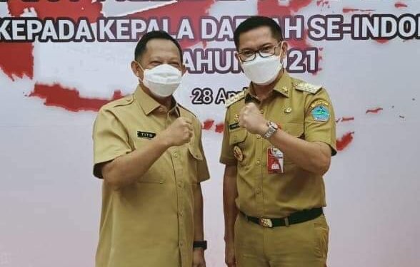 Bupati Minahasa Utara Ikut Rakor Bersama Jokowi di Kantor Mendagri