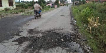 Lapor Pak Bupati: Belum Setahun Diaspal, Ruas Jalan Simpang Empat Surbakti Mulai Rusak