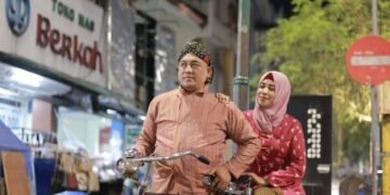 Tokoh Masyarakat Kawasan Malioboro Buka Penyewaan Pakaian Adat Jawa Untuk Pengunjung