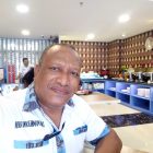 Sekretaris Lembaga Masyarakat Adat Memberamo Raya Neddy Randall
