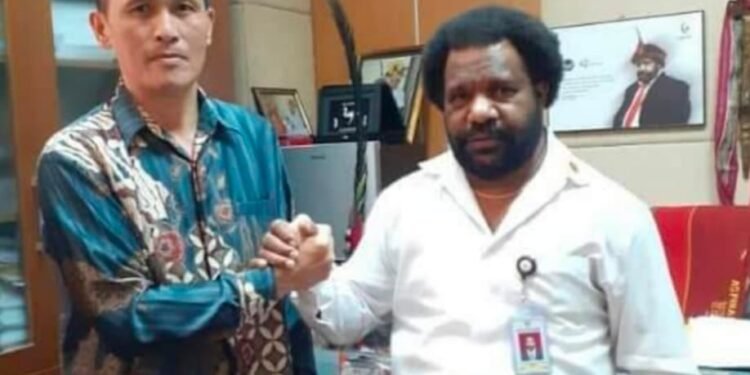 Relawan Jokowi Sulawesi Utara Yakin Papua Maju Bersama Lenis Kogoya