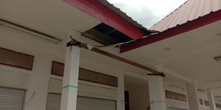 Proyek Pembangunan Pasar Pagaran Diduga Dikerjakan Asal Jadi