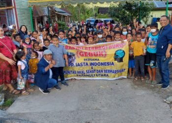 Komunitas Akal Sehat dan Bermartabat Tapanuli Utara Gelar Kegiatan “Gerakan Berbagi Buku” (GEBUK)