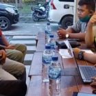 Pengurus DPD SBSI 1992 Propinsi Sumatera Utara saat menerima pengaduan Buruh PT JSI