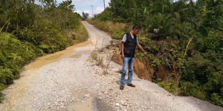 Belum ada tindak lanjut Pemkab Singkil tentang Perbaikan Jalan Lintas Desa Lae Sipola