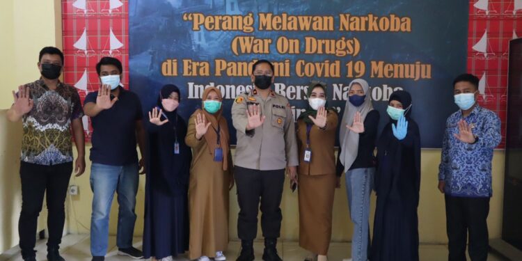 Dukung Percepatan Penanggulangan dan Pencegahan Covid 19, BNNP Sulbar Adakan Vaksinasi Dosis III Booster