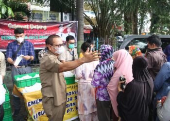 Antisipasi Kelangkaan Minyak Goreng, Pemko Medan Gelar Operasi Pasar Minyak Goreng, Warga : Terimakasih Pak Wali Kota