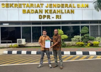 KTH Sejahtera Gunung Baringin Tapsel Serahkan Pengaduan ke Ketua DPR RI