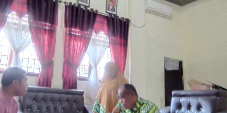 Kadinsos Baru Subulussalam Akui Perihal Kesalahan Penerima Bansos Dan akan Selesaikan Seluruh Masalah Tersebut Awal April 2022