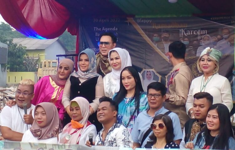 Pasar Murah KITA Diserbu Warga, Artis Hingga Pesulap Ikut Hibur Anak Jalanan dan Kaum Dhuafa