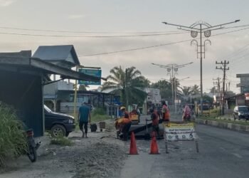 Pekerjaan Pengaspalan Jalan Lintas Subulussalam-Tapaktuan Diduga LSM KPK Nusantara Adanya Indikasi Tipikor