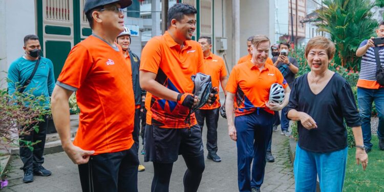 Pererat Silaturahmi & Peringati Hari Sepeda Dunia, Bobby Nasution Gowes Bareng Konsul AS dan Forkopimda