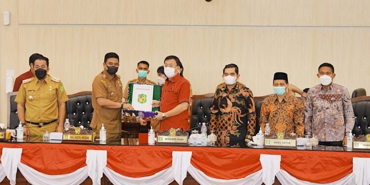 Fraksi DPRD Medan Apresiasi Atas Keberhasilan Bobby Nasution Bawa Pemko Medan Raih WTP