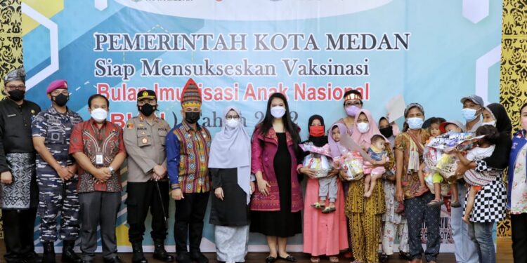 Ketua TP PKK Kota Medan Dukung Pelaksanaan Vaksinasi Bulan Imunisasi Anak Nasional