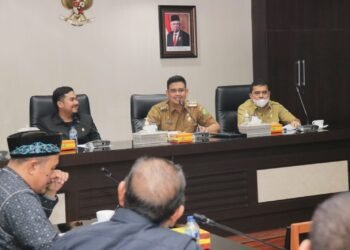 Terima Kunjungan Pimpinan & Anggota DPRD Sumut Dapil I & II, Bobby Nasution Minta Pemko Medan Masuk Jadi Pemegang Saham Di PDAM Tirtanadi