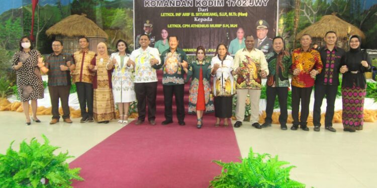 Lepas Sambut Komandan Kodim 1702/Jayawijaya
