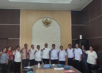 Syah Afandin Serahkan SK PPPK Guru & Terima Panitia Sinode GEPKIN