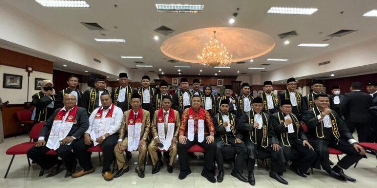 27 Anggota Pengacara Islam dan Penasehat Hukum Islam Indonesia Disumpah di Pengadilan Tinggi Jakarta