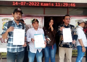 Dinilai Lamban, Wartawati Korban Penganiayaan Bersama Kuasa Hukum Kembali Sambangi Polsek Cakung