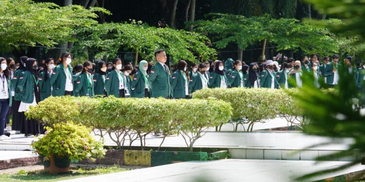 174 Mahasiswa FISIP USU PKL di Padang Tualang Langkat