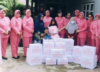 Sambut HKGB ke-70, Bhayangkari Sulbar Gelar Baksos untuk Korban Bencana Gempa