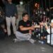 Bobby Nasution Duduk Lesehan di Jalan Raden Bersama Warga Nonton Konser HUT ke-432 Medan