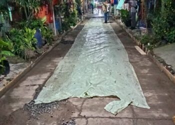 Proyek Peningkatan Jalan Lingkungan di Perumahan KSB di Duga Asal Jadi Dan Tanpa Pengawasan
