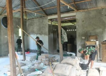 Pengabdian TNI Melalui TMMD ke-114 di Kabupaten Mamuju, Rehab Masjid Al Ikhlas