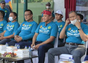 Plt Wali Kota Bekasi Tri Adhianto Hadiri HUT Unisma 45 Bekasi