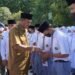 Syah Afandin Serahkan Tali Asih untuk Siswa MAN 3 Langkat