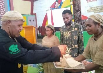 Wakil Bupati Jayawijaya Hadiri Kegiatan Musyawarah Besar Ke II Ikatan Keluarga Besar Suku Mee Wilayah Lapago