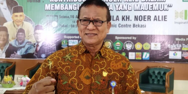 Rektor Unisma “45” Bekasi Dukung Diskusi KH. Noer Alie Pada Milad Islamic Centre Bekasi Ke-29