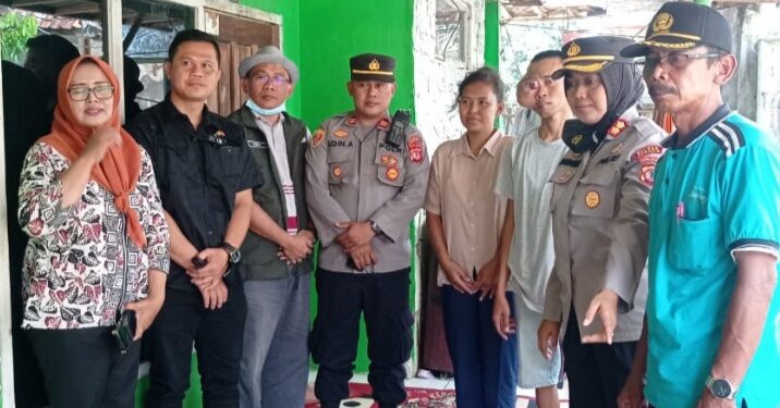 Peduli Warga Penderita Tumor, Kapolres Subang Beri Bantuan