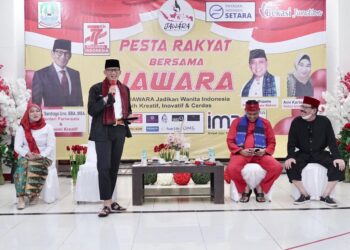 Sandiaga Uno Buka Pesta Rakyat di Bekasi Diprakarsai Ketum Jawara Aini Kartaatmadja