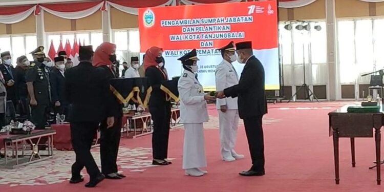 dr Susanti Dewayani SpA, Sah Jabat Walikota Pematang Siantar Defenitif