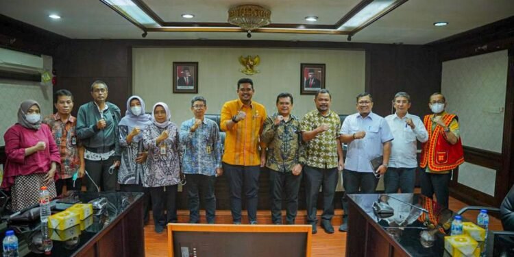 Tim PUPR Telah Turun Survei, Tanggul  Rob Segera Dibangun, Bobby Nasution  Dukung Penuh