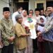 Plt Bupati Langkat Serahkan Kunci Rumah & Santuni 35 Anak Yatim di Tanjung Pura