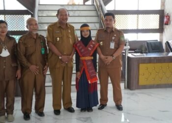 Muti Hardita Siswi SMPN 3 Babalan Ikuti Lomba FLS2N Tingkat Nasional