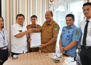 Syah Afandin Terima Aset Air Minum & Sanitasi Kementerian PUPR