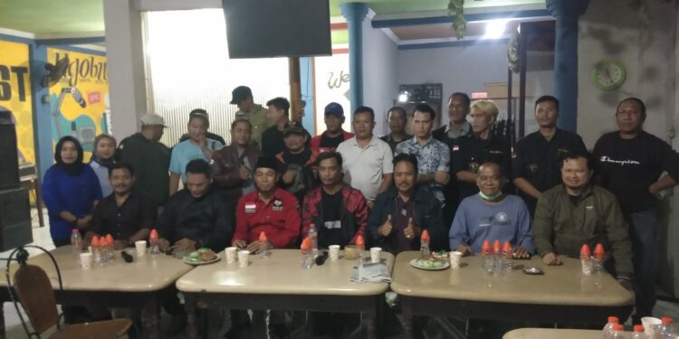 Bahas Kemajuan Bogor Timur Para Aktifis Mengelar Diskusi Dengan Tokoh