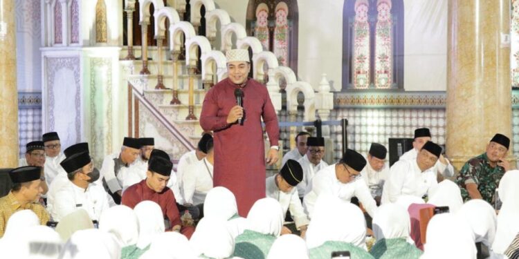 Warga Antusias Ikuti Peringatan Maulid Nabi Muhammad yang Digelar Pemko Medan