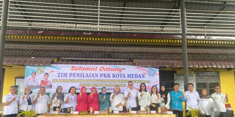 Tim Penilai PKK Kota Medan Kunjungi Kec. Medan Tembung Dalam Rangka Penilaian PKK KB Kes Tahun 2022
