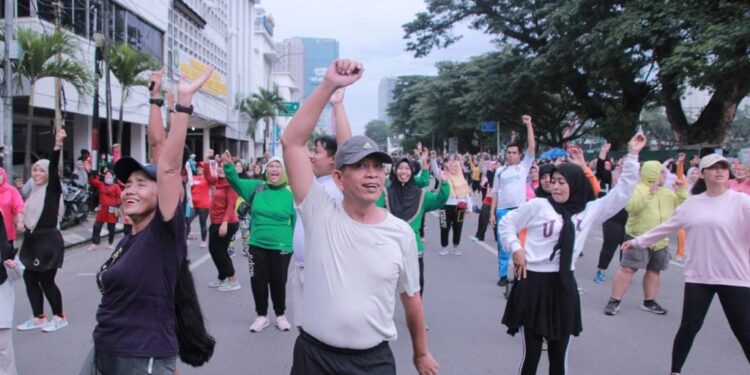 Warga Medan Antusias Olahraga Bersama di Ajang CFD