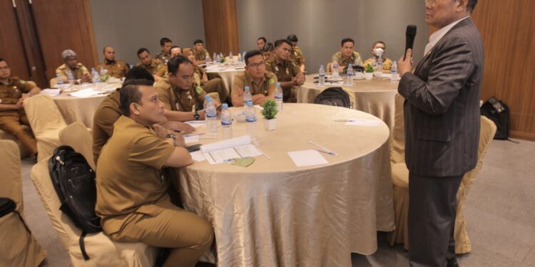 Dihari Kedua Seminar Manajemen ASN Pemko Medan, Para Peserta Mengikuti Paparan Terkait Wawasan Kebangsaan, Cinta Tanah Air dan Mentalitas Inovatif Dari Para Narasumber