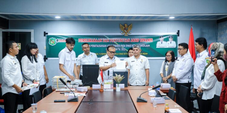 2.292 Arsip Inatif Dinas Ketenagakerjaan Kota Medan Dimusnahkan