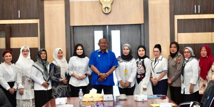 Usai Terima Audiensi, Plt Bupati Langkat Kunjungi Akbid Langkat