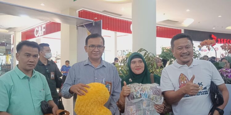 SMK Albanawa Sikur Ikut Mewarnai Kegiatan Expose SMK Gemilang NTB Tahun 2022