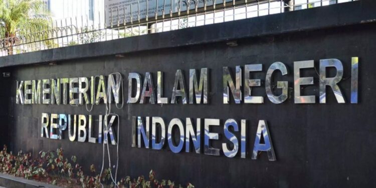 Kemendagri Diminta Segera Terbitkan SK Pj Gubernur Papua dan Menonaktifkan Lukas Enembe Karena Berhalangan Tetap
