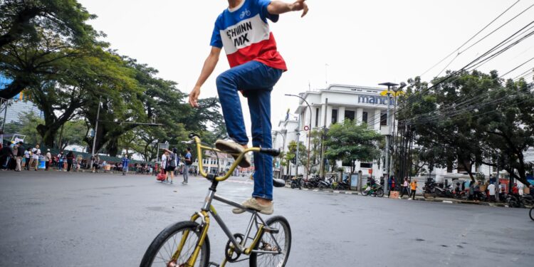 Car Free Day di Medan Jadi Sarana Olahraga dan Ajang Komunitas Sepeda BMX Tampilkan Aksinya
