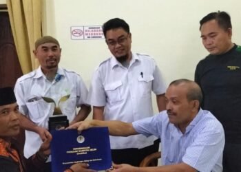 Pemkab Gayo Lues Serahkan Sertifikat Kampung Proklim Kategori Nasional 2022